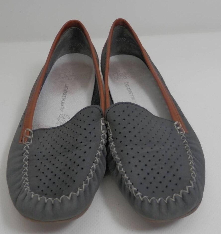 Rieker Leather Navy/tan Moccasins Size 5.5