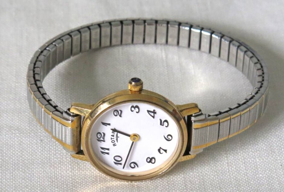 Ladies Rotary Quartz Watch In Gold Plate With Speidel Expanding Bracelet. In Gwo