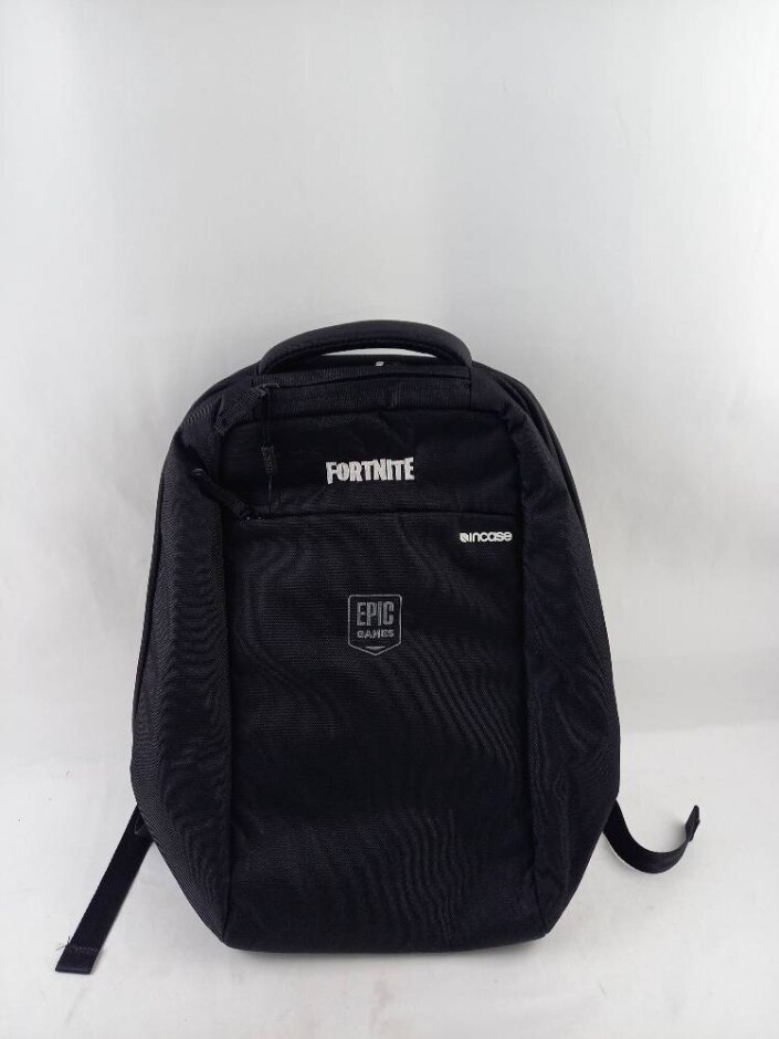 Incase Epic Games Fortnite Men's Laptop Bag Black | Size: 16" New