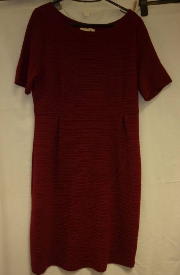 White Stuff Short Sleeve Dress Cranberry Red Size: M