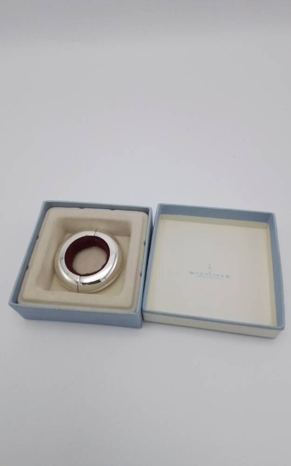 Newbridge Silverware Wine Drip Ring