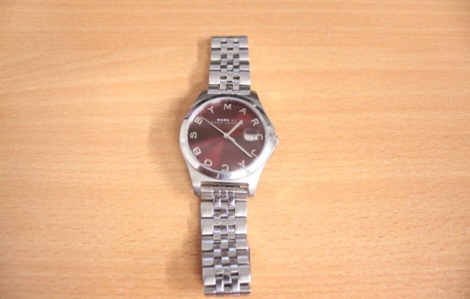 Marc By Marc Jacobs The Slim Men’s Watch – Stainless Steel, Silver Tone With Burgundy Face
