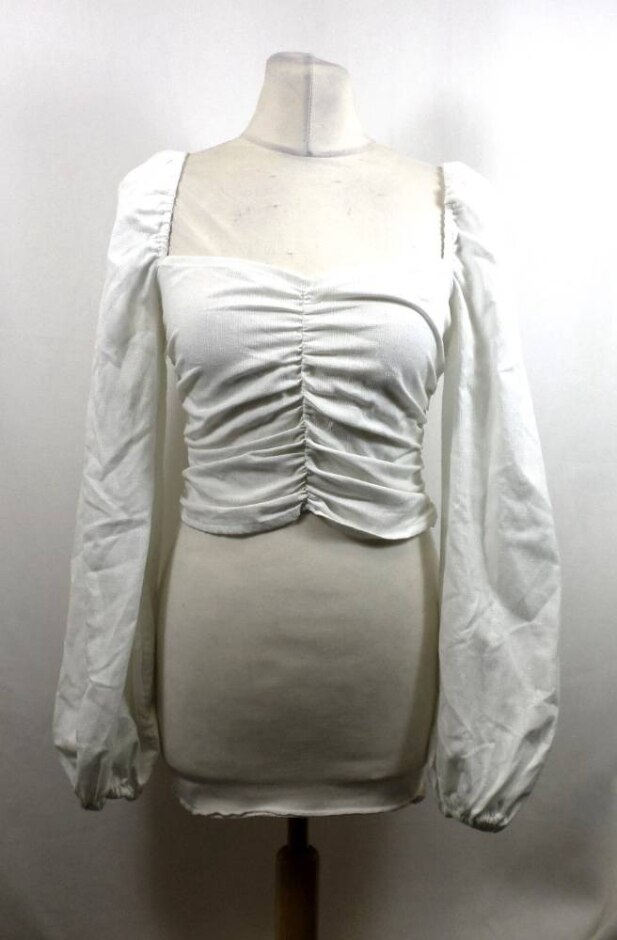 & Other Stories Long Sleeved Cropped Blouse White Size: 8