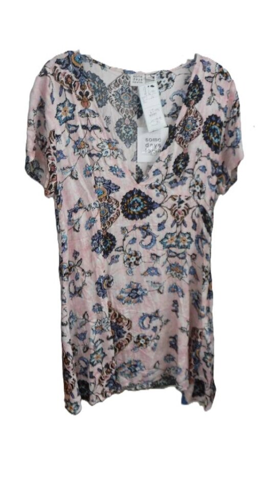 Some Days Lovin Short Sleeve V-neck Dress Pink Size: L