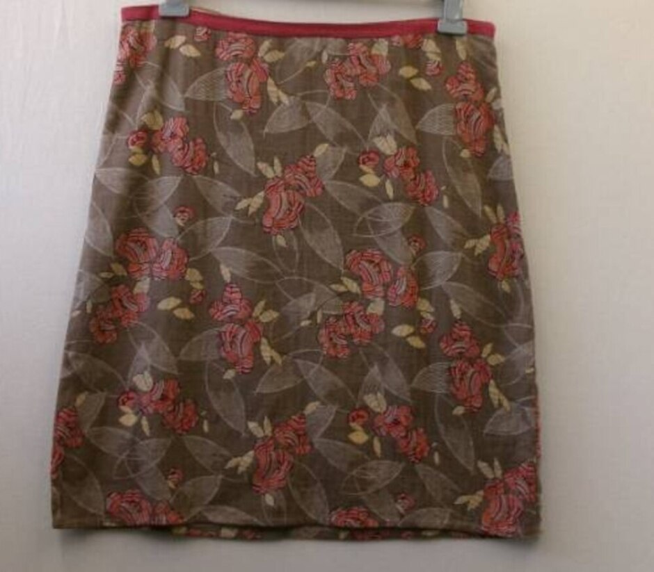 White Stuff Skirt Multi-coloured Size: 14