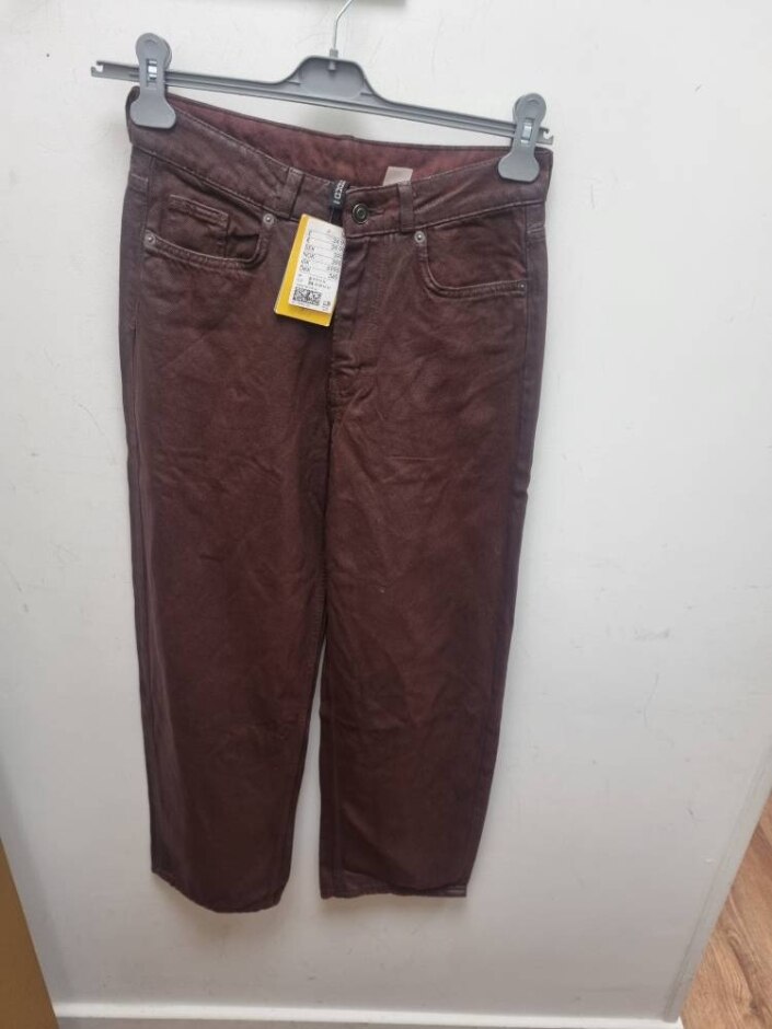 H&m Wide Leg Coated Jeans Burgundy Size: 6