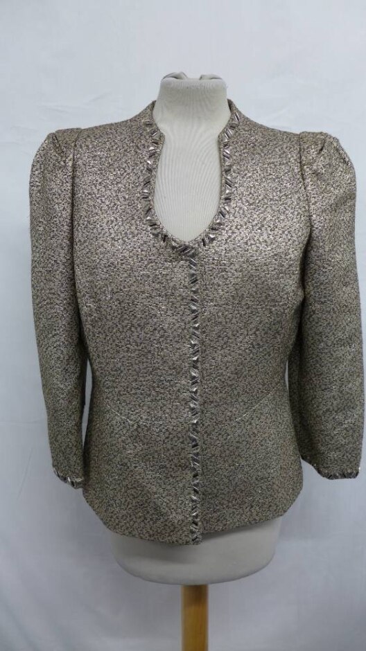 Tahari Arthur S.levine Luxe Sparkling Layered Bolero Coat Black & Gold Size: 10