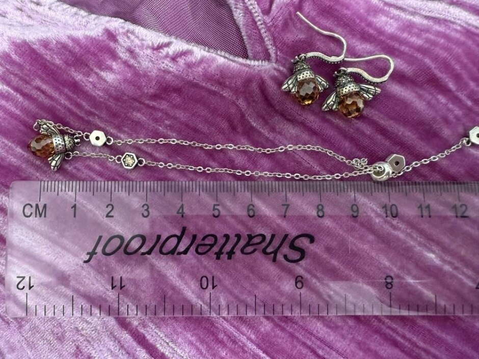 Bee Silver And Cz Bracelet And Earring Set