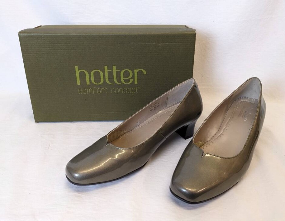 Hotter Antique Silver Patent Leather Enchant Court Shoe Size 5.5