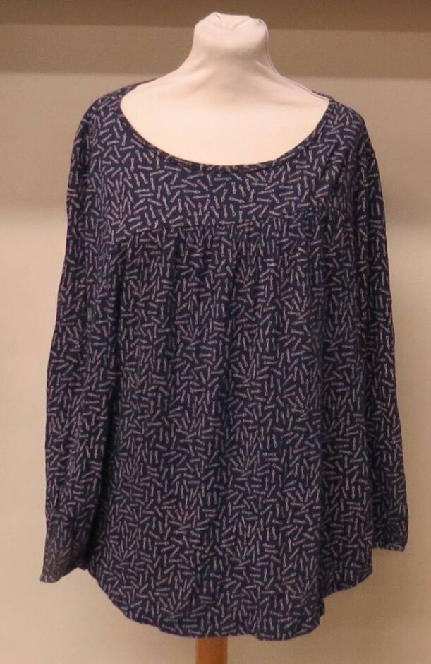 Boden Long-sleeved Top Dark Blue/beige Size: L