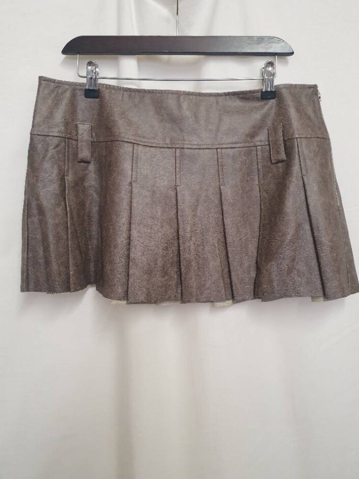 Urban Outfitters Faux Leather Pleat Mini Skirt Brown Size: L