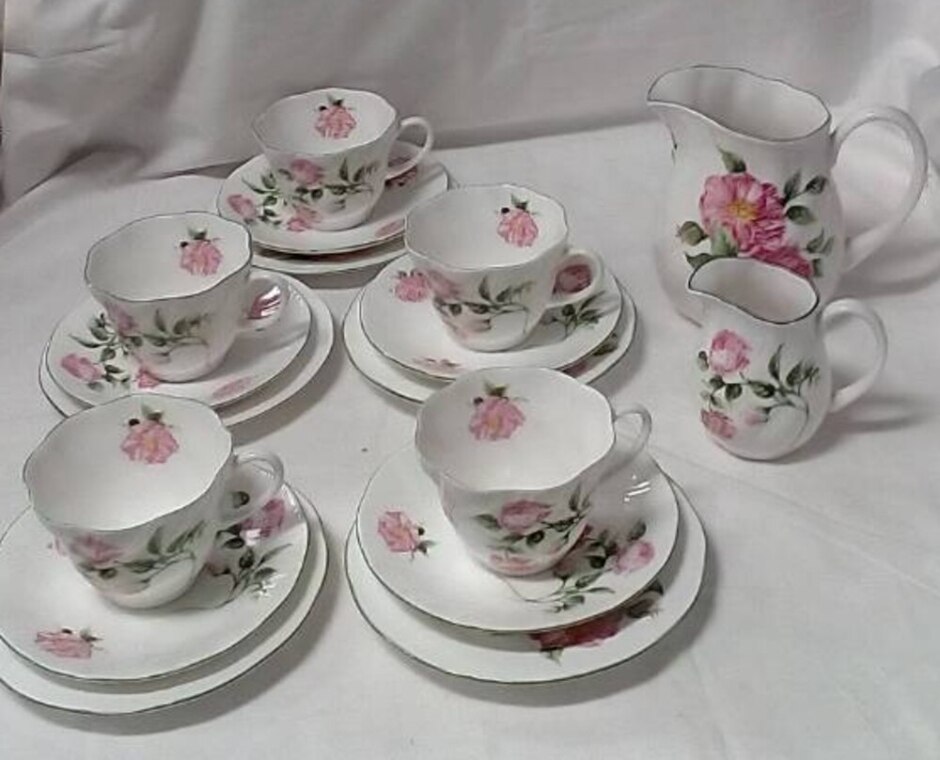 Mid Century Bone China National Trust Tea Set Mottisfont Roses. 5  X Cups, Saucers, Plates & 2 Jugs