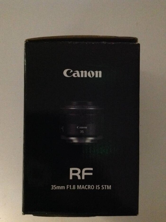Canon Rf F1.8 Macro Is Stm Lens