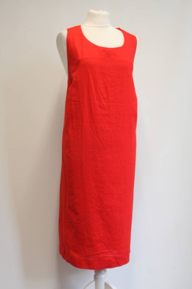 Anthology Lined, U Neck, Sleeveless Dres Red Size: 30