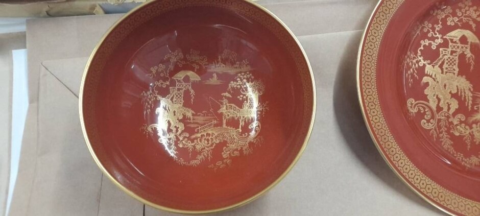 Spode Bone China Gold Leaf Plate And Bowl