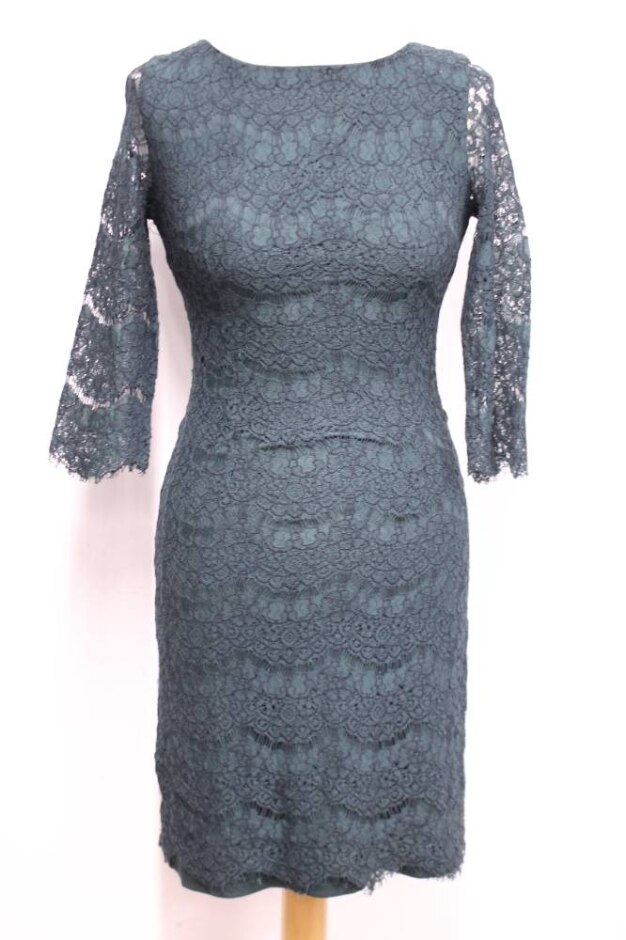Apricot Midi Lace Dress Green Size: 8