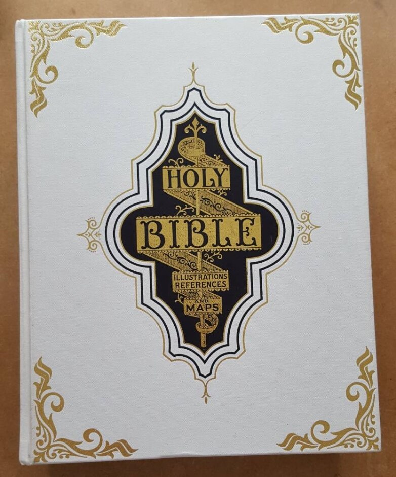 The National Comprehensive Family Bible (special Limited Edition)