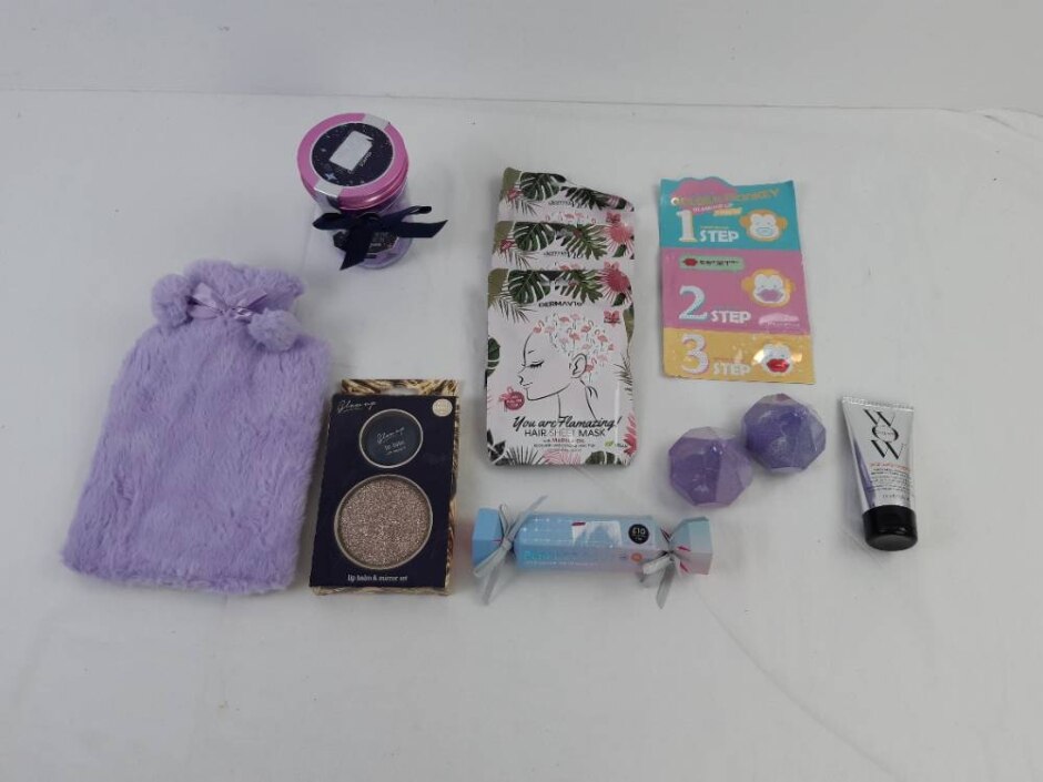 M&s Derma V10 Wow 11pcs Bundle Hot Water Bottle Hair Masks Lip Masks Lip Balm Shampoo Bath Fizzers