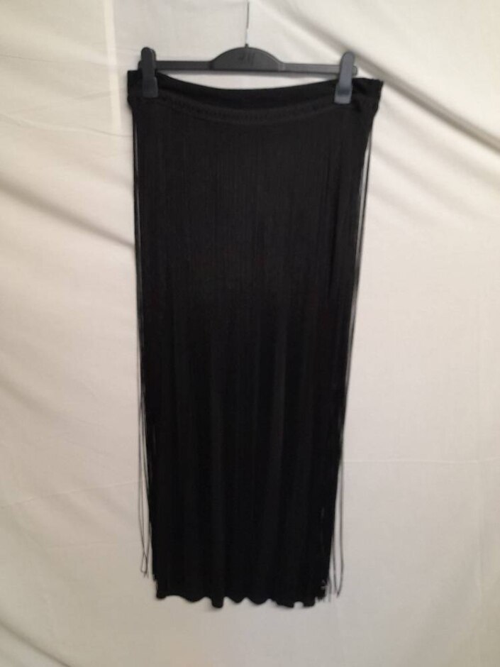 New Look Limited 1969 Fringe Maxi Skirt Black Size: 16