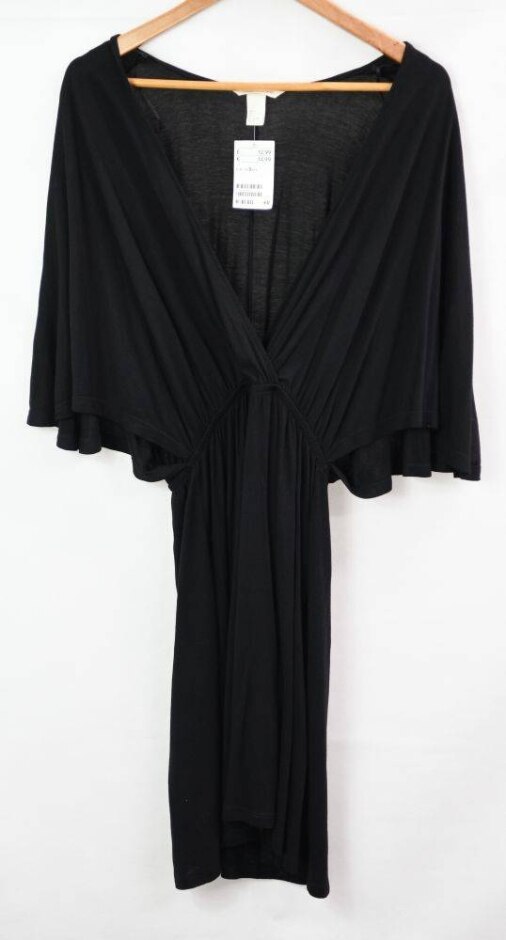 H&m Loose Short Sleeve Dress Black Size: S