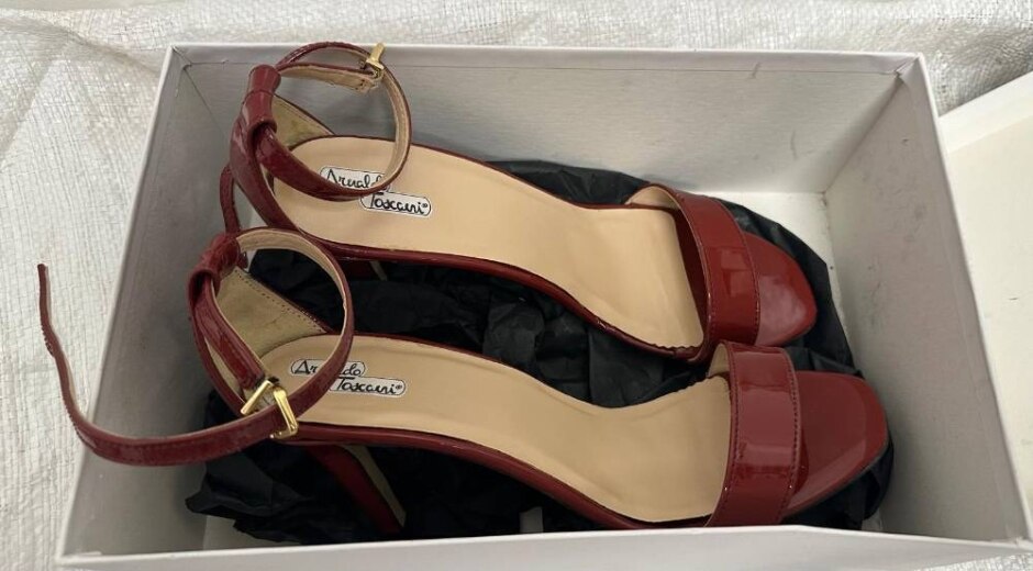 Arnaldo Toscani Patent Leather Open Toe High Heels Bordeaux / Red Size 39