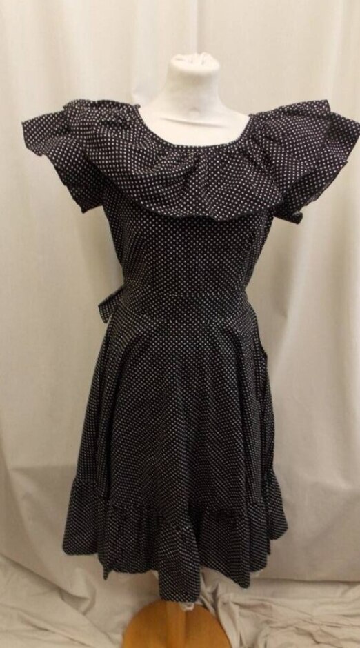 Unknown Brand Vintage Style Dress Black And White Size: M