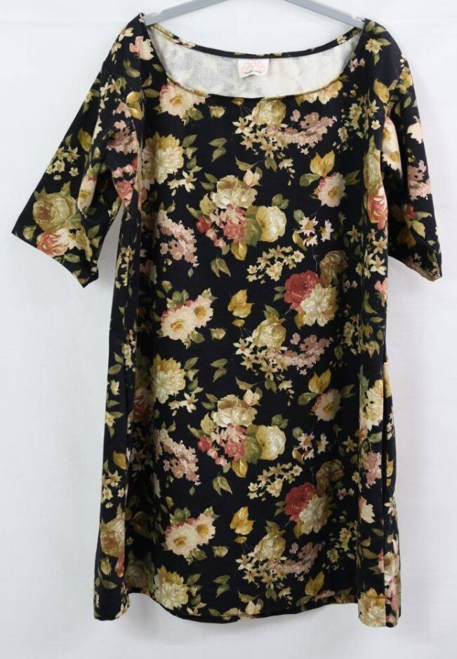 Clementine Clothing Dress With Floral Pattern  Multi Color Size: L