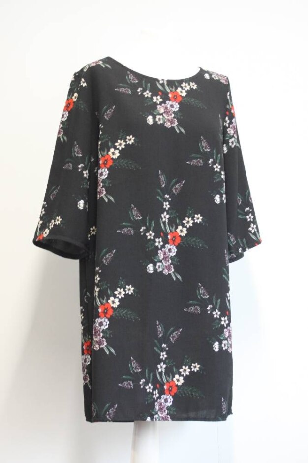 Hm Dress Multi Size: 14