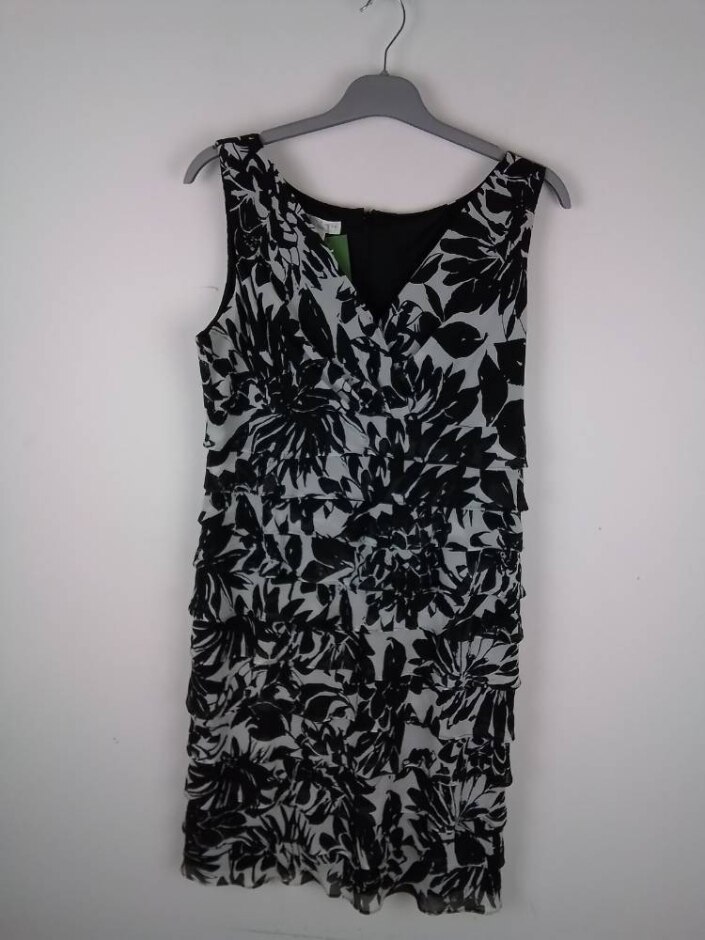 London Times Petite Frilled V Neck Smart Dress Black & White Size: 12