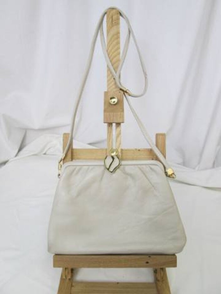 Vintage Jane Shilton Leather Bag Cream
