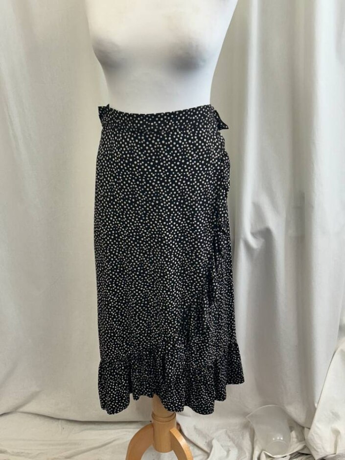 Baukjen Spotted Wrap Skirt Black And White Size: 14