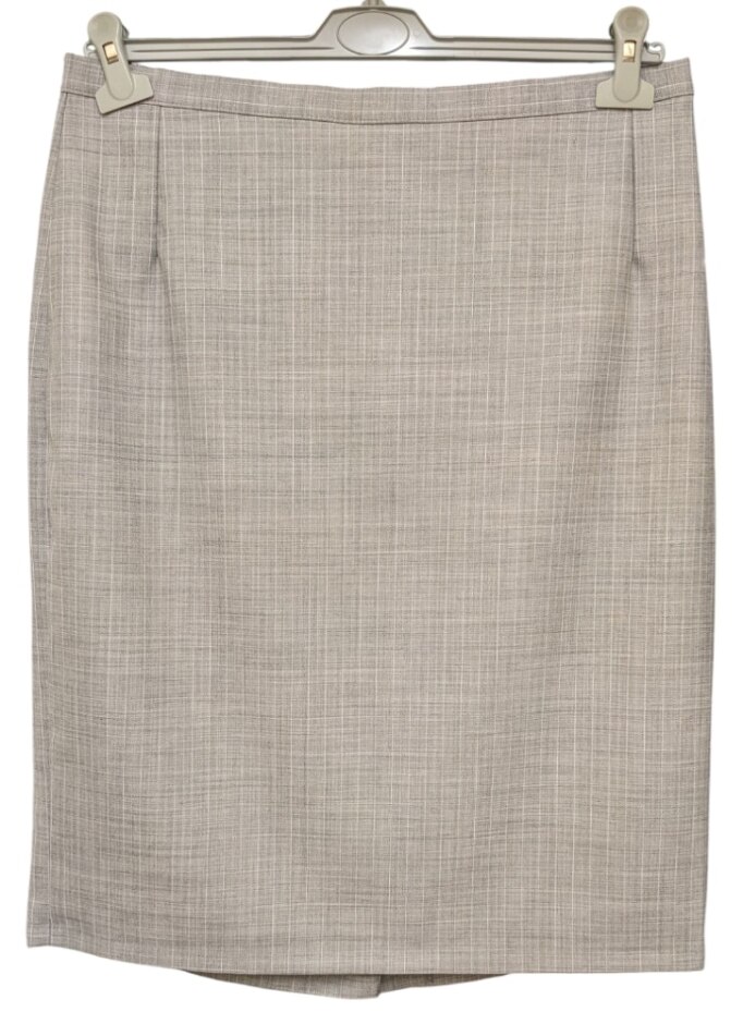 Marks & Spencer  Wool Below The Knee Skirt Grey With Check Size: 18
