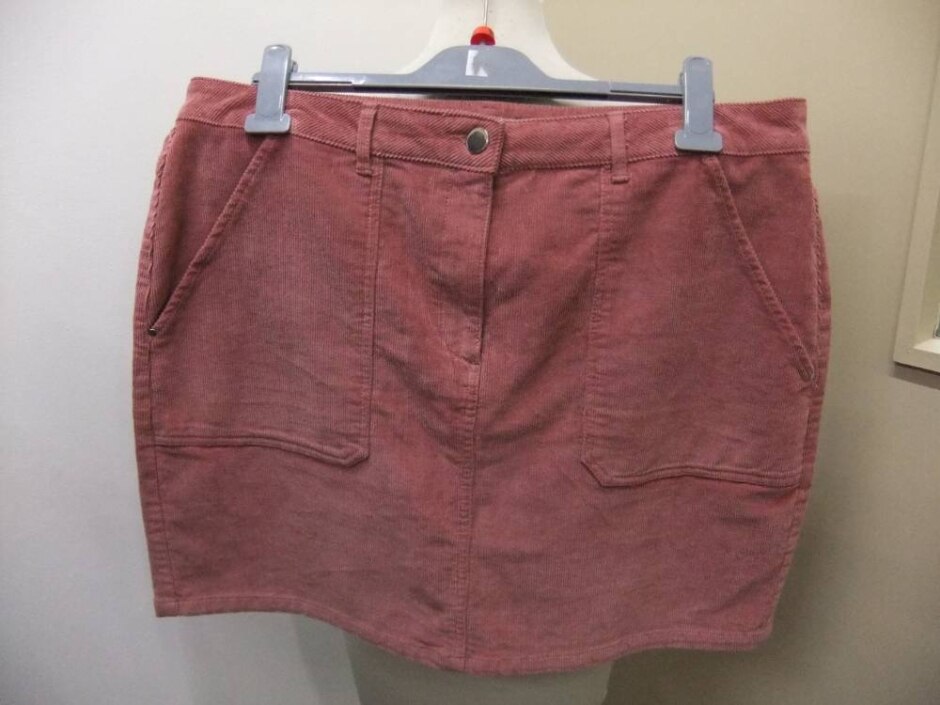 Dorothy Perkins Cord Knee Length Skirt Dusky Pink Size: 18