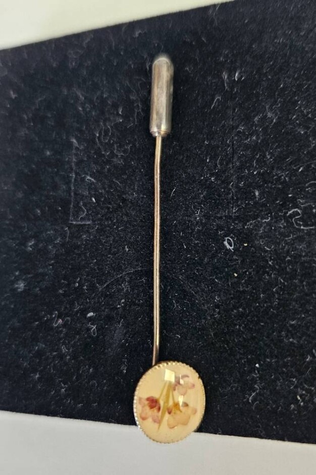 Silver Flower Pin