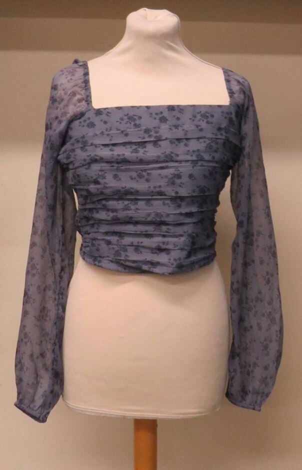 Hollister Long-sleeved Top Grey Size: S