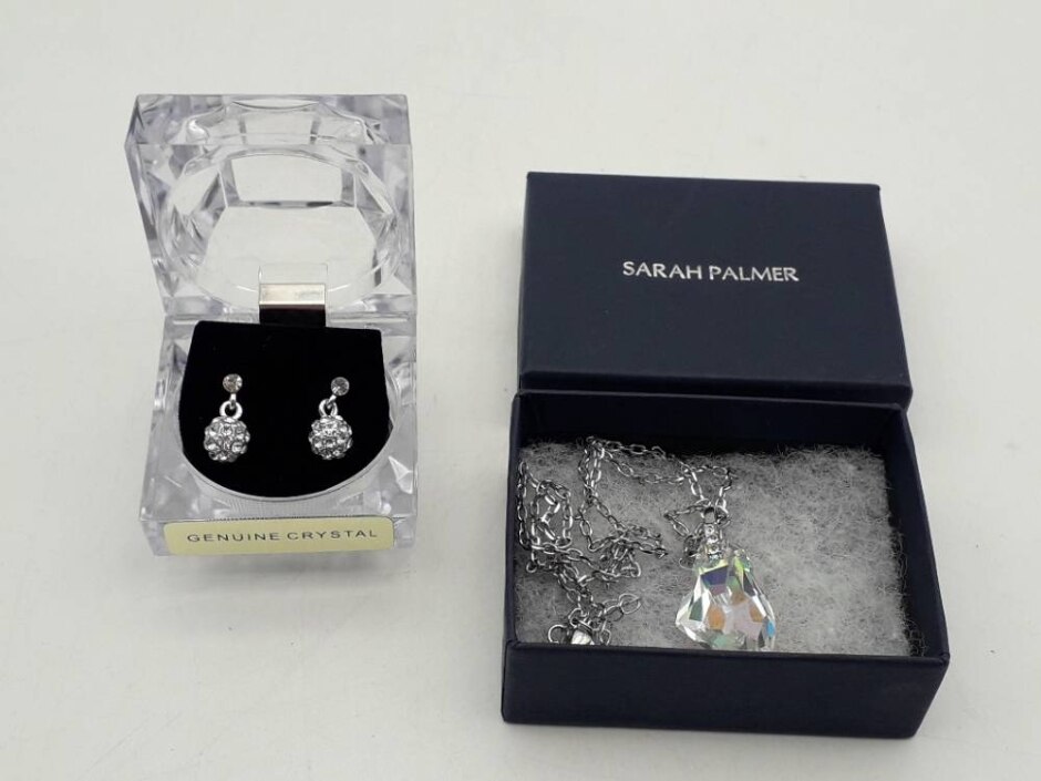 Costume Jewellery Set Crystal Necklace 43-49cm Earrings