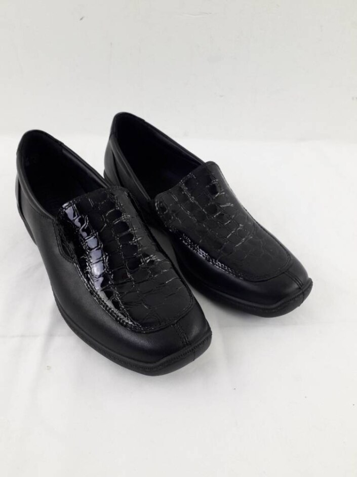 Hotter Genuine Leather Women's Loafers Colour: Black Size: Uk 6