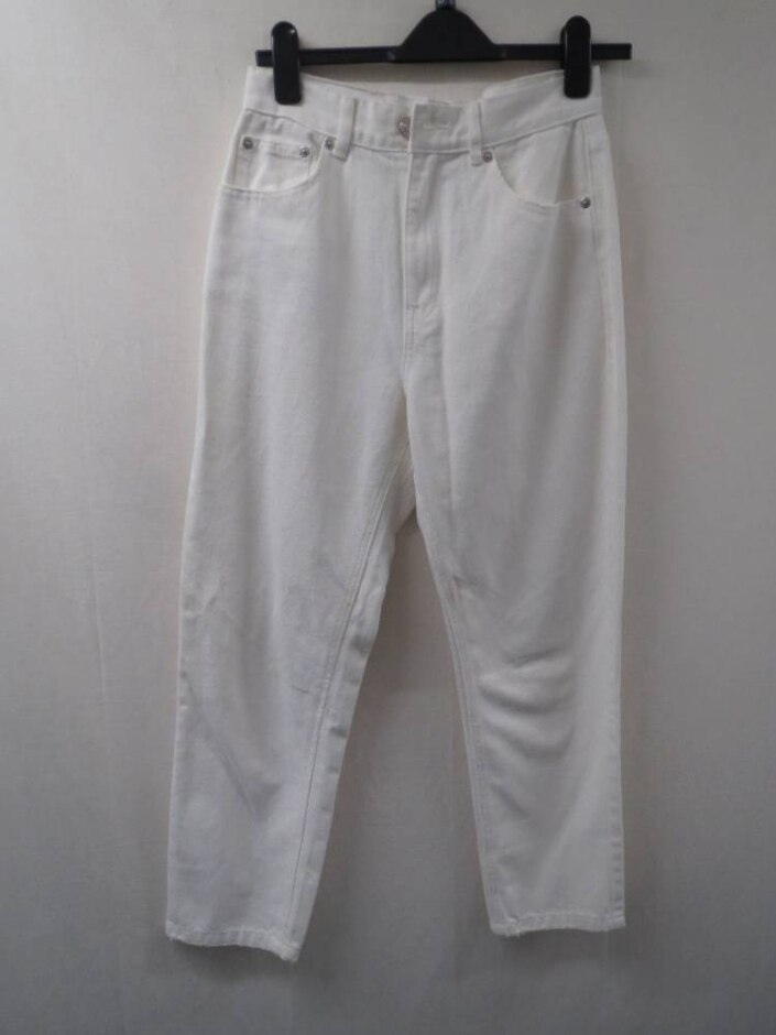 Pull & Bear Slim Denim Jeans White Size: 10