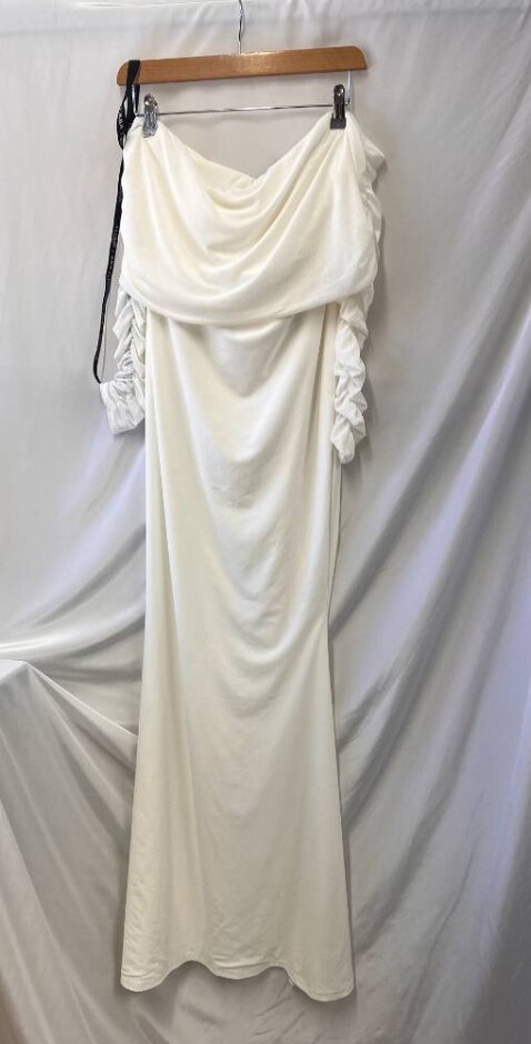 Club L Party Dress White Size: 12