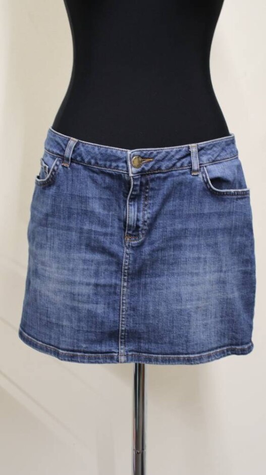 Fat Face Mid Blue Denim Mini Skirt Blue Size: 14