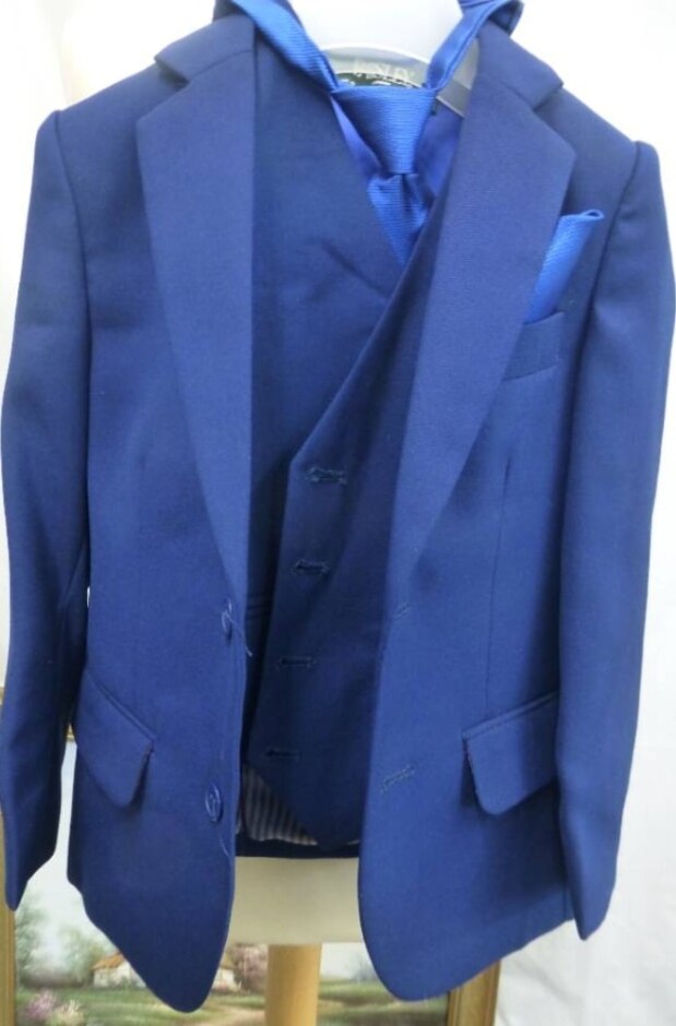 Paisley 4 Piece Page Boys Suit  Light Blue Size: 5 - 6 Years