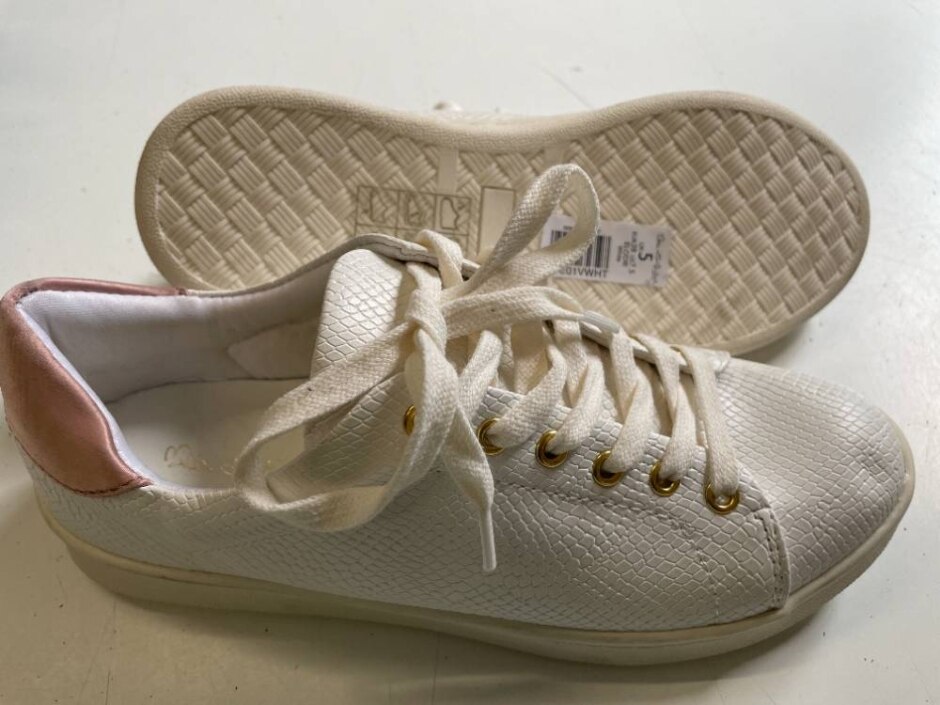 Bnwt White Snake Skin Style Trainers - Miss Selfridge Size 5
