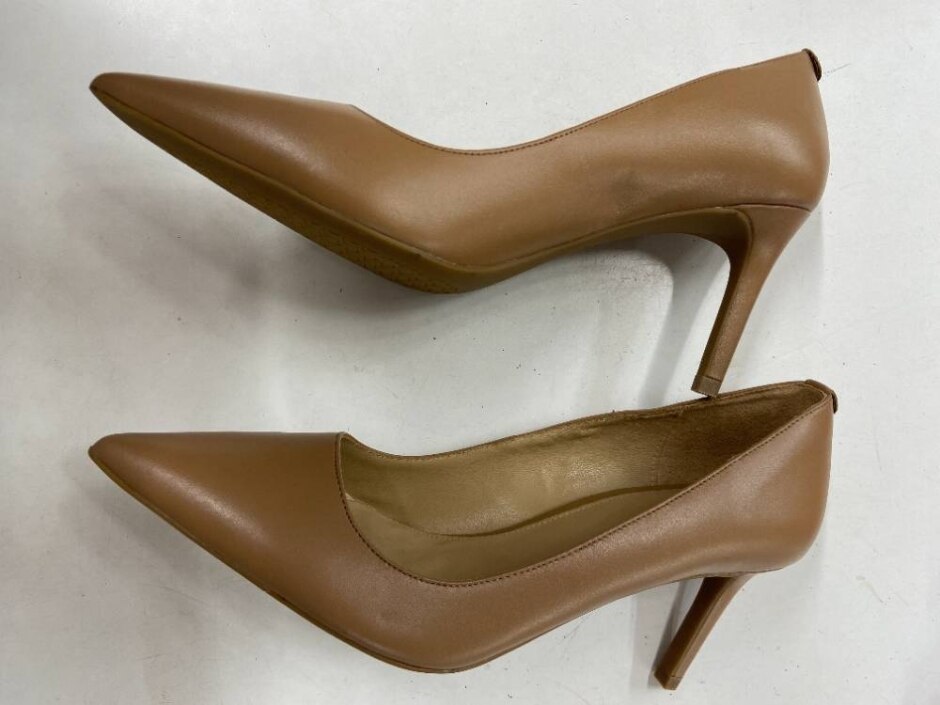 Michael Kors Dorothy Flex Pump Leather Pointed Toe Stiletto Heels
