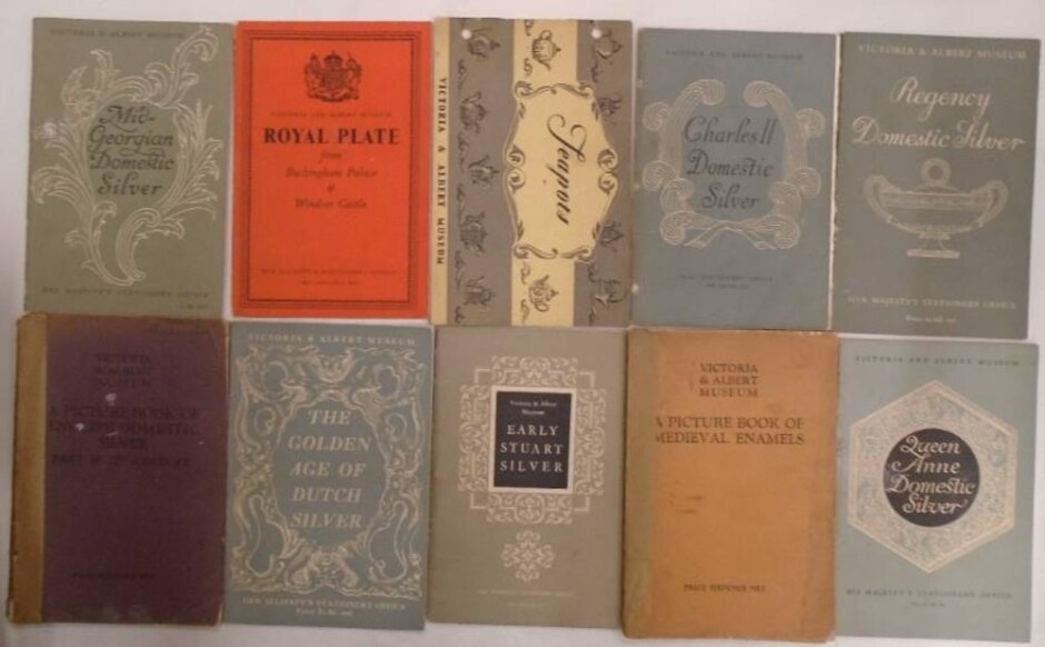 Victoria And Albert Museum Booklet Collection