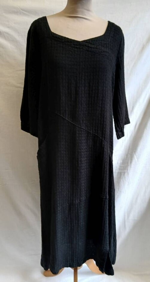 Sahara Linen Dress Black Size: M