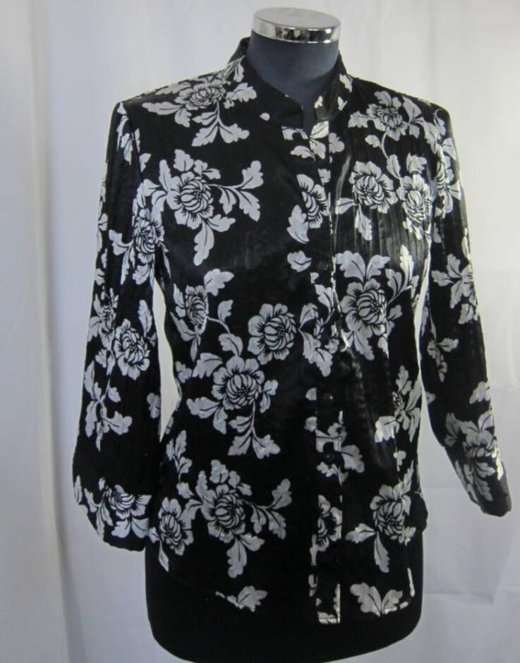 Irene Dewing Shirt Black & White Size: 12