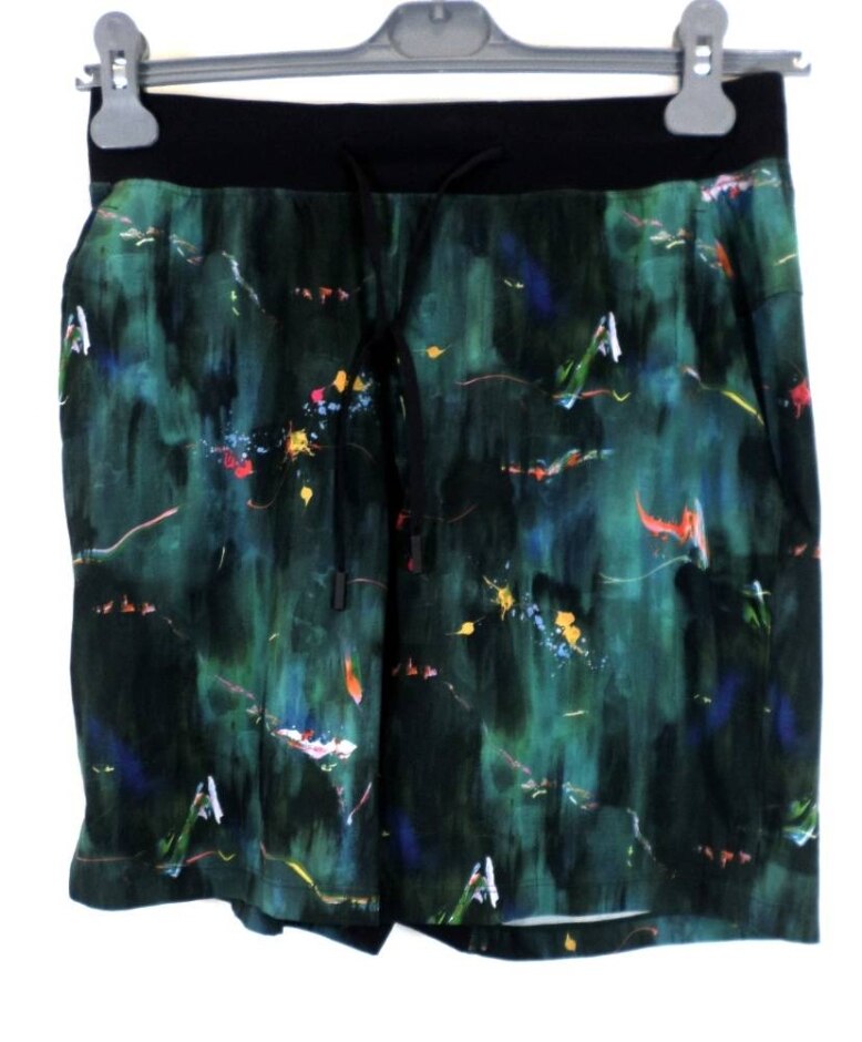 Lululemon Shorts  Green Size: S