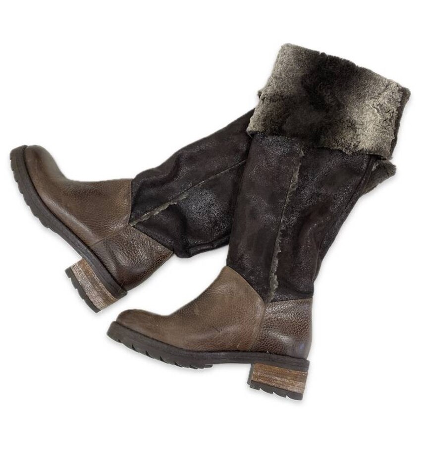 Lady's Tall (18" Approx) Brown Leather Boots (soft Leather On Leg). Size 3.