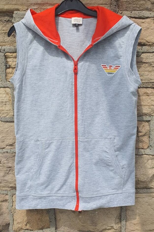 Armani Junior Gillet Grey Size: 15 - 16 Years