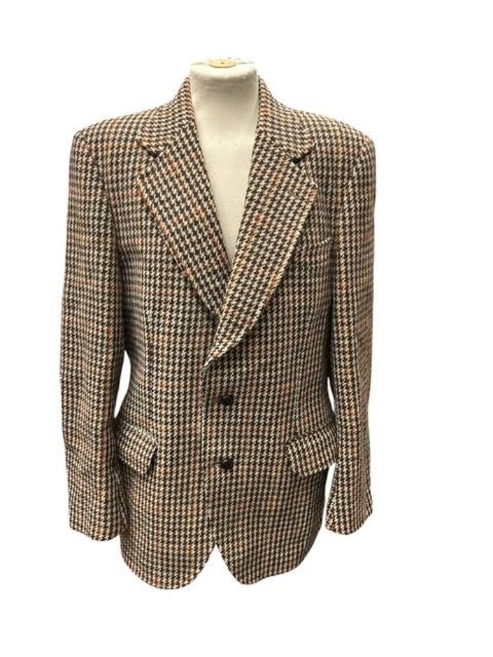 Dunn & Co Harris Tweed Jacket Beige Tweed Size: M